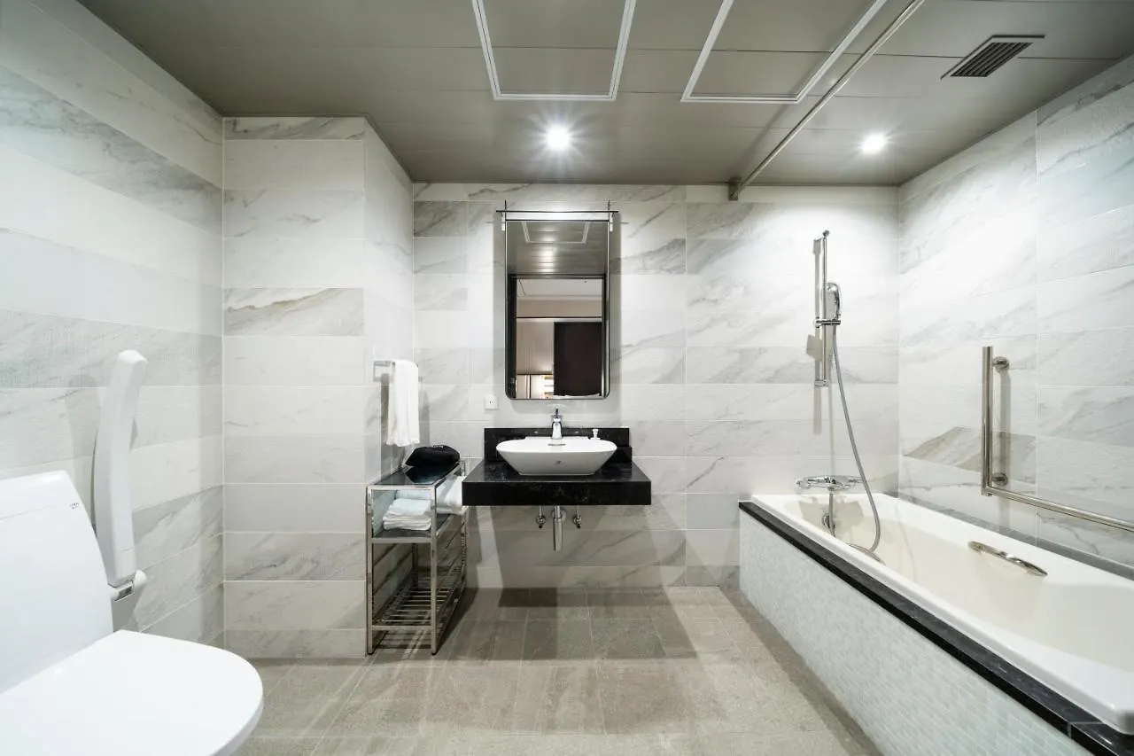 ***  Koko Hotel Premier Nihonbashi Hamacho Токио Япония