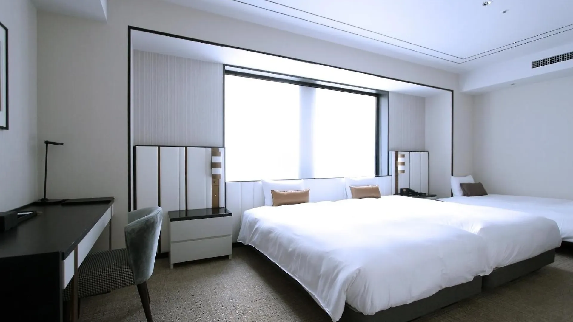 Koko Hotel Premier Nihonbashi Hamacho Tokio 3*,  Japonia